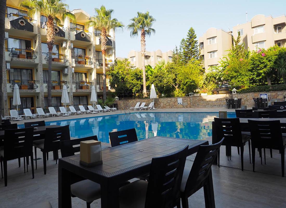 Club Herakles Hotel קמר מראה חיצוני תמונה