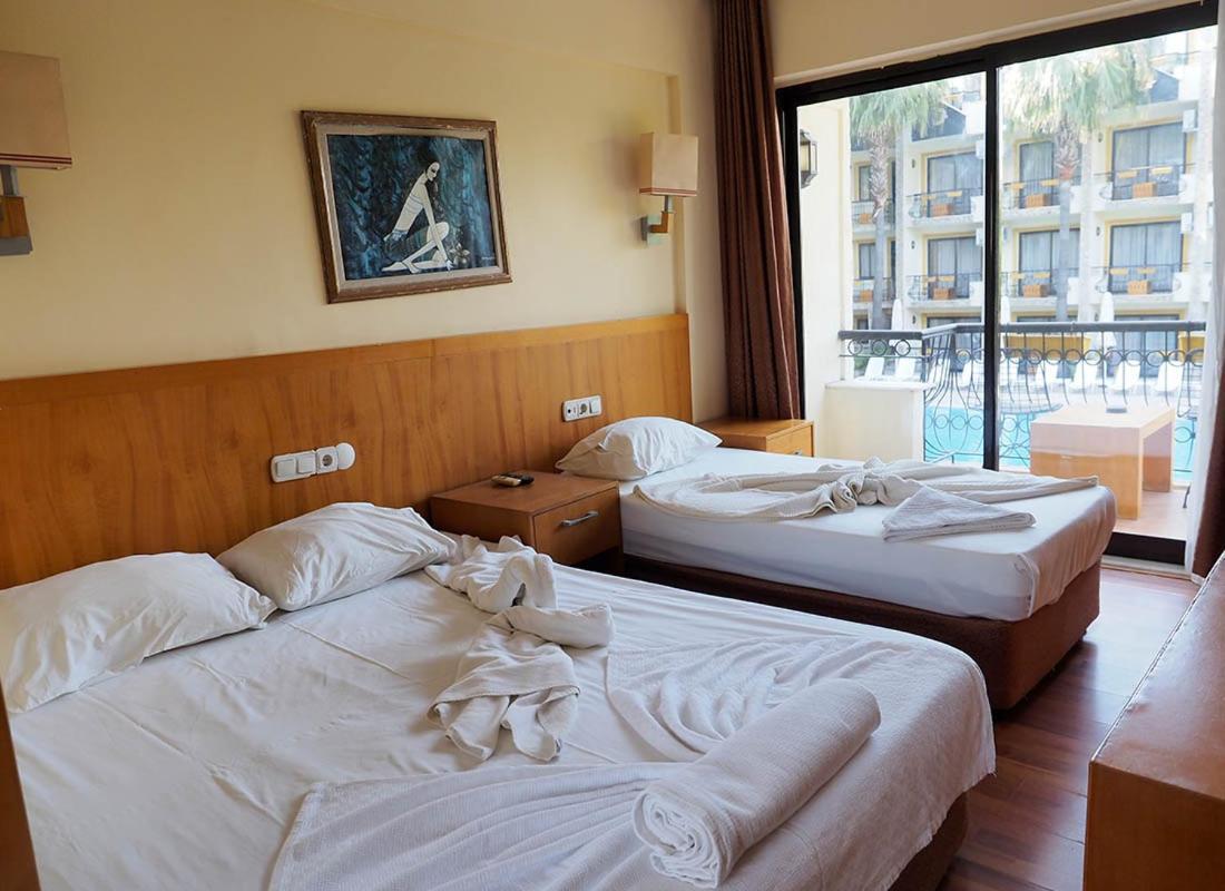 Club Herakles Hotel קמר מראה חיצוני תמונה