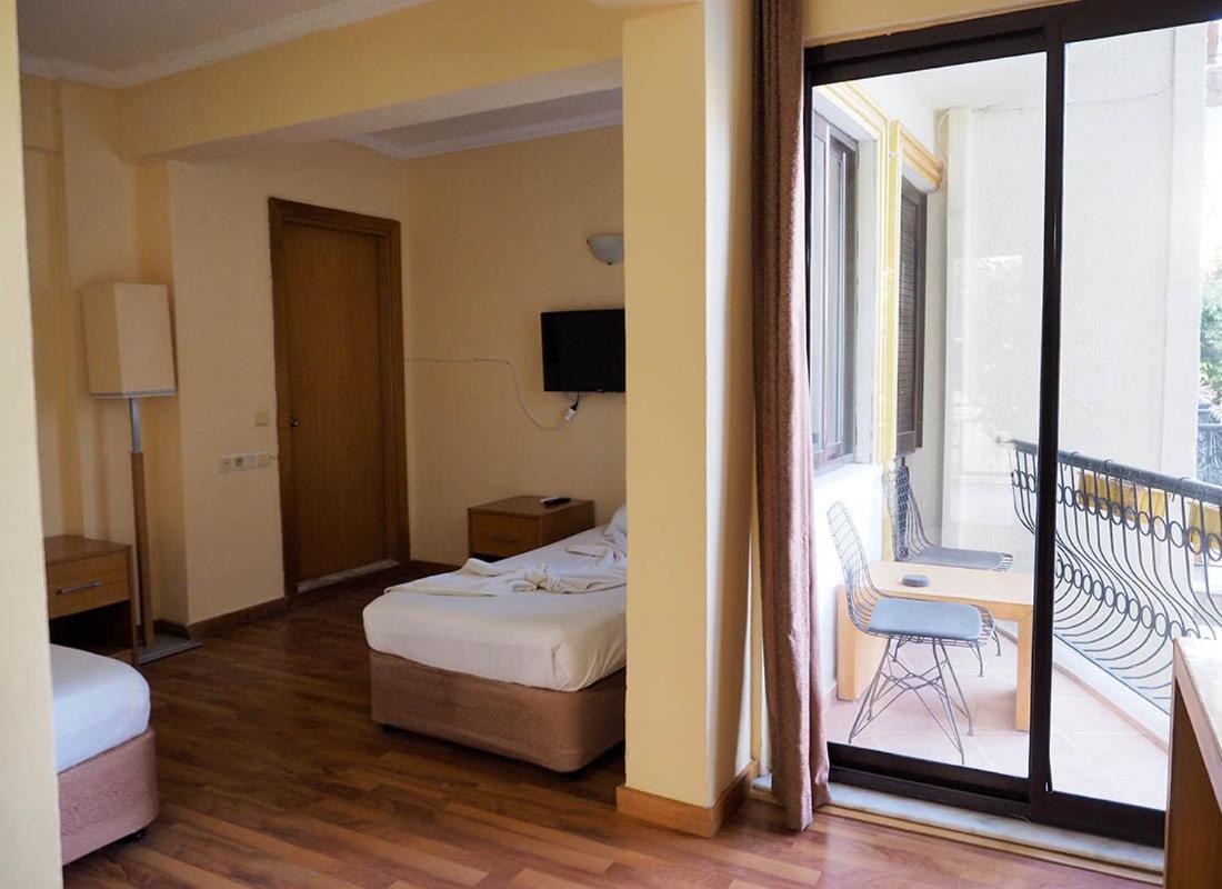 Club Herakles Hotel קמר מראה חיצוני תמונה