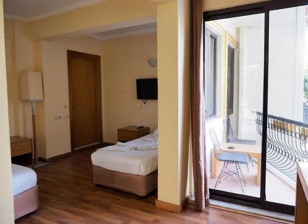 Club Herakles Hotel קמר מראה חיצוני תמונה
